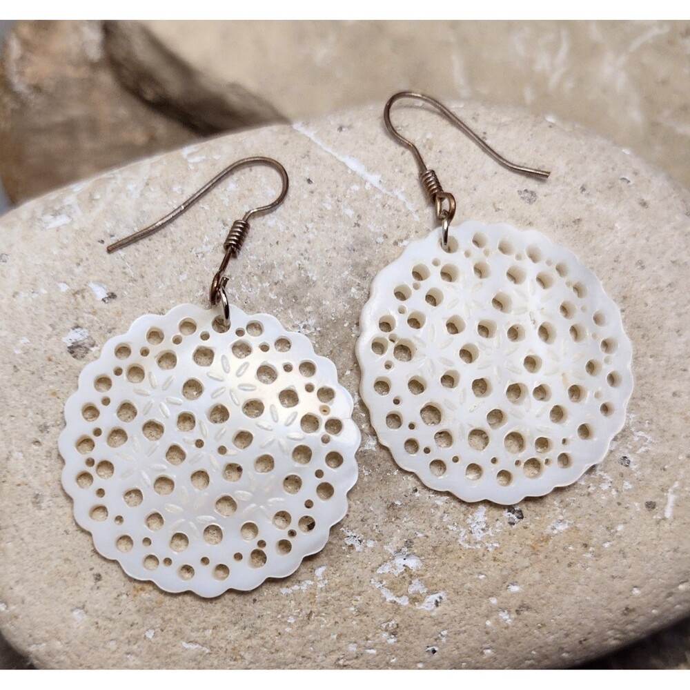 Mother of Pearl Doiley Flower Earrings